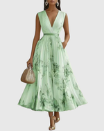 Isabella Sleeveless Pleated Floral Midi Dress