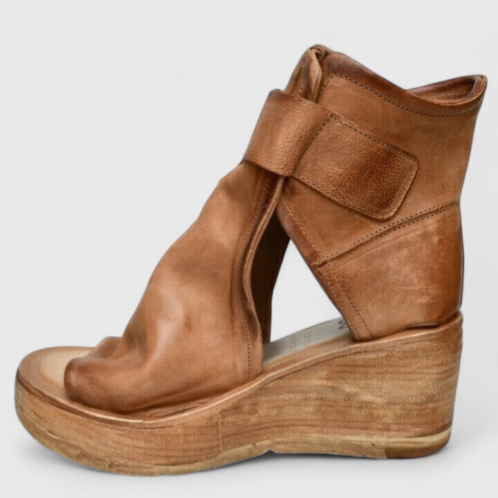 Jess | Wedge Sandals with Ankle Strap