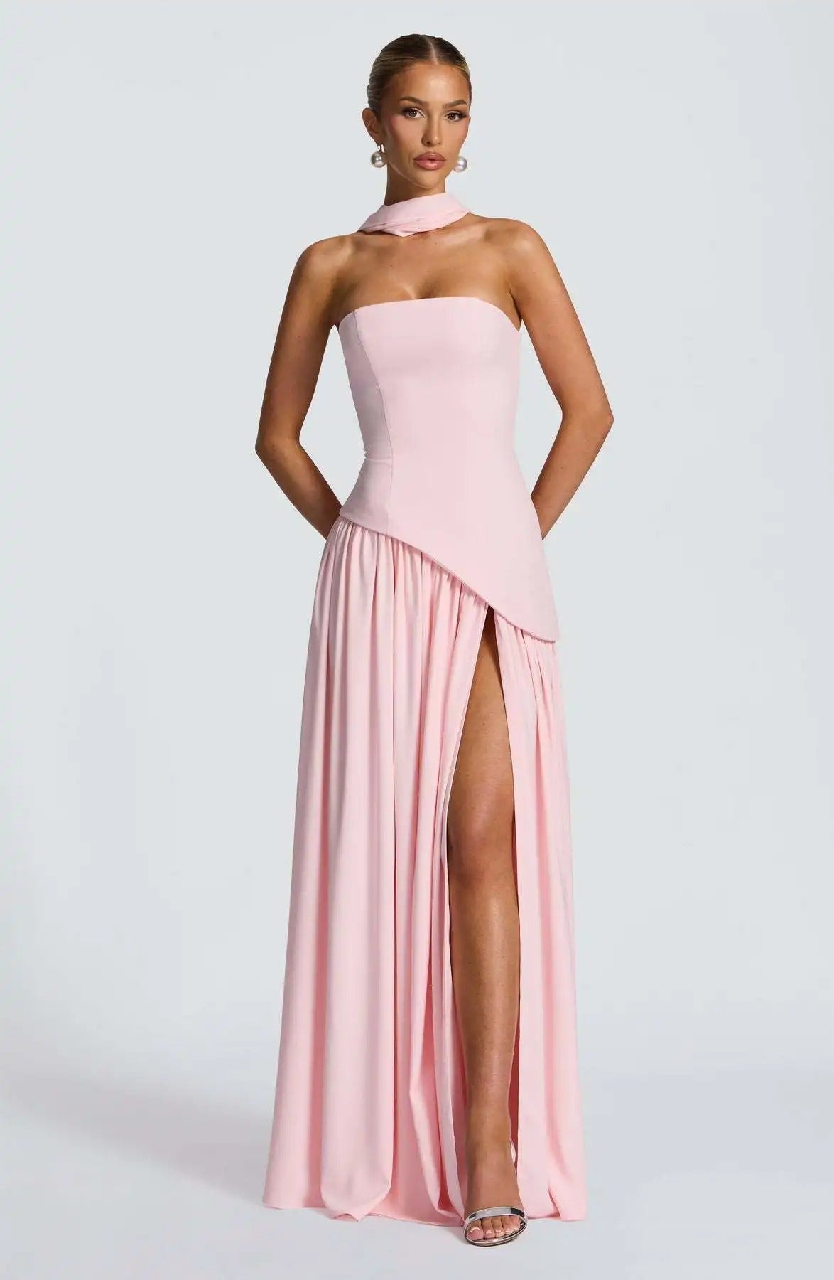 Elfriede Sleeveless A-Line Maxi Evening Dress with Leg Slit