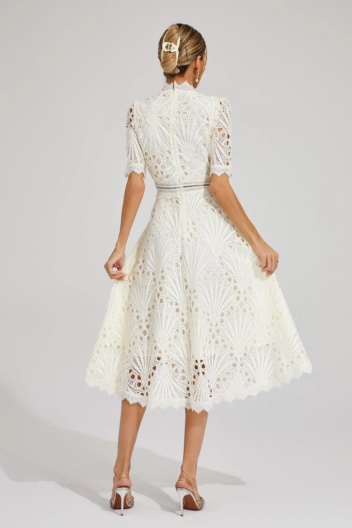 Jasmin Chic Lace Midi Dress