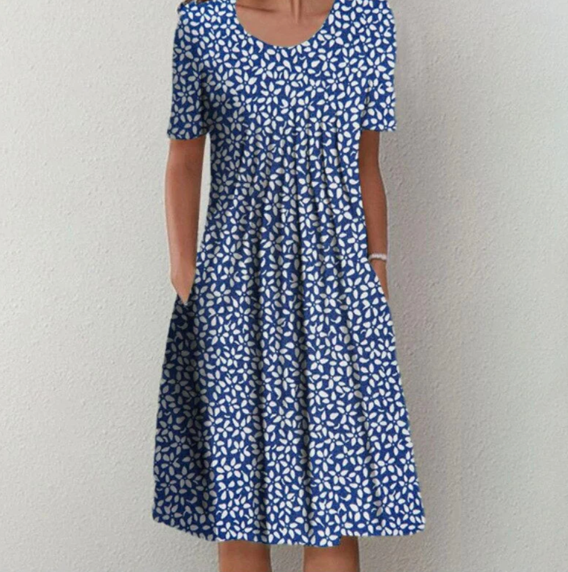 Tamara Loose Fit Floral Midi Dress