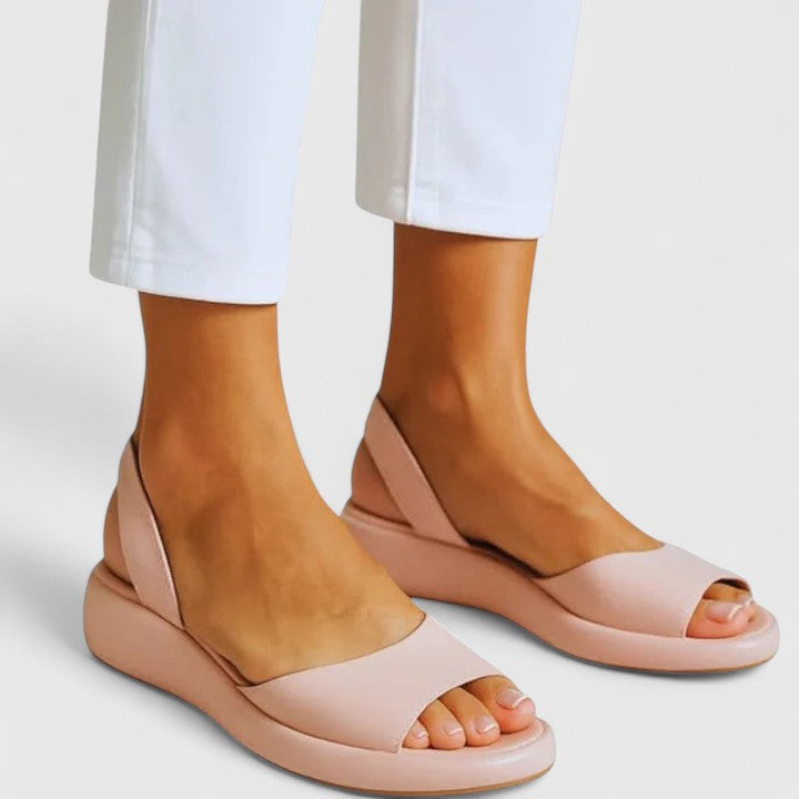 Emrynn | Comfortable Flat Sandals