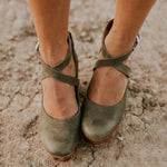 Jacqueline Platform Shoes with Buckle Strap