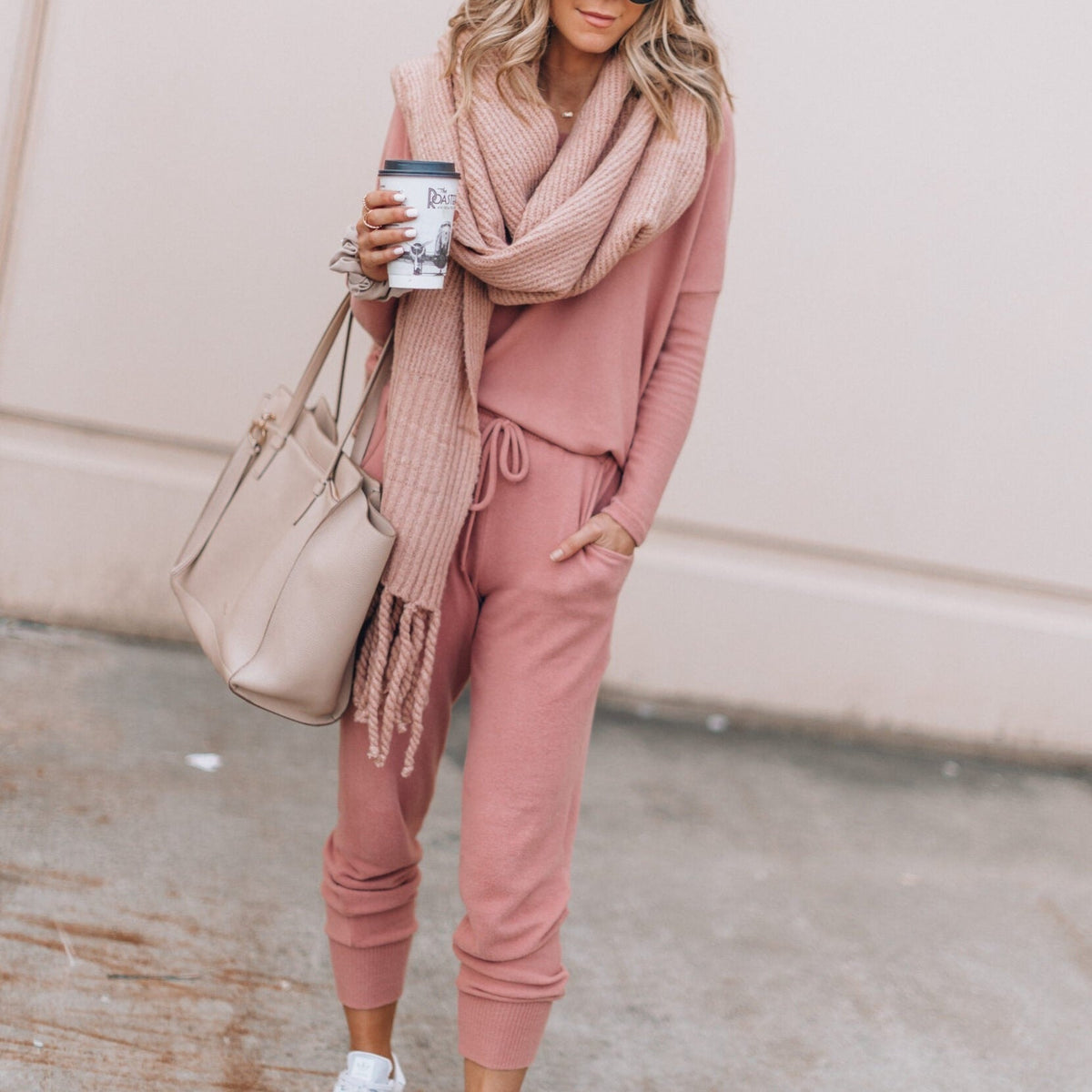 Christa Stylish Lounge Set