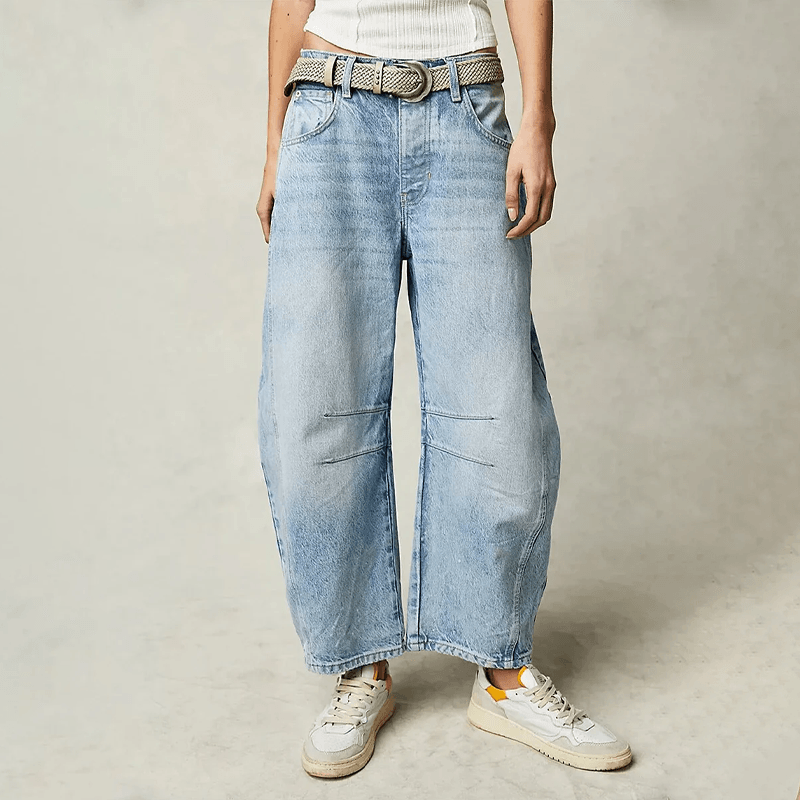 Hanna High-Waist Relaxed Fit Jeans