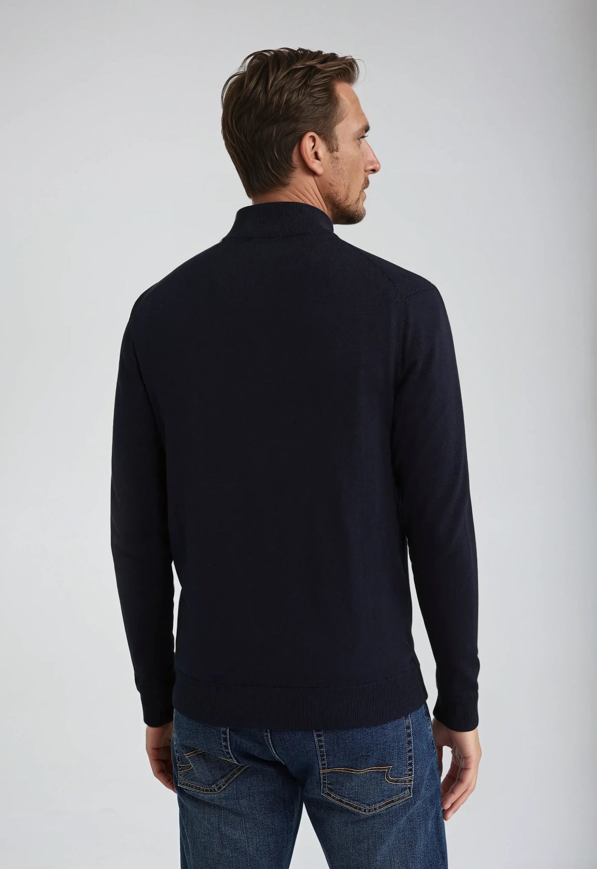 Gunnar Crewneck Long-Sleeve Sweatshirt