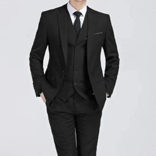 Georg Classic Three-Piece Suit