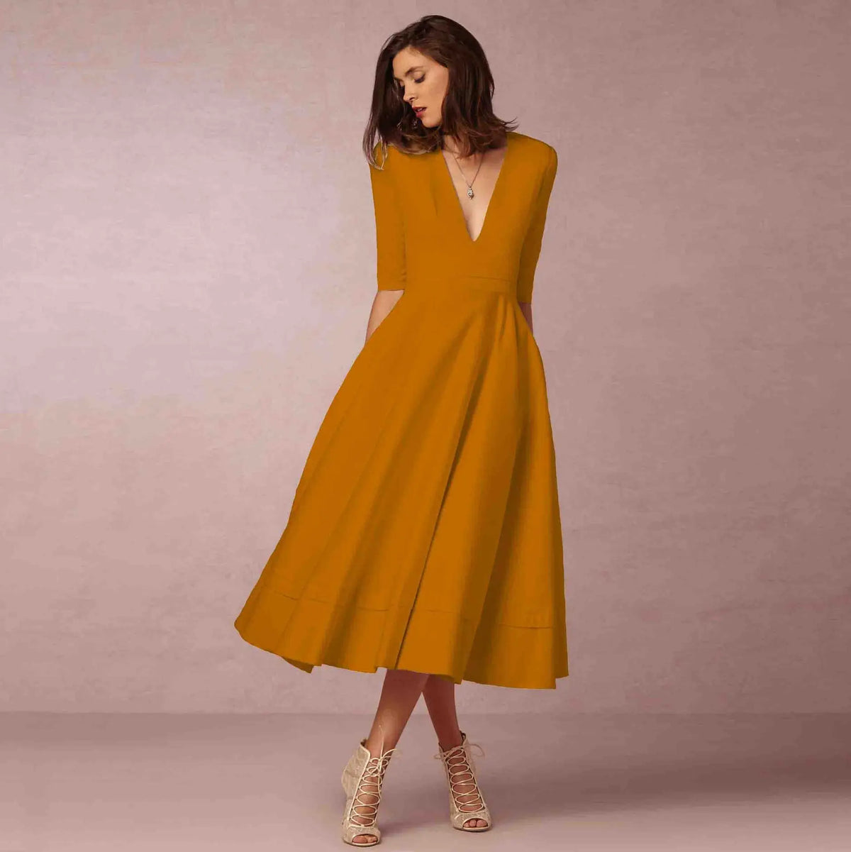 Bettina Flowing Elegant Midi Dress