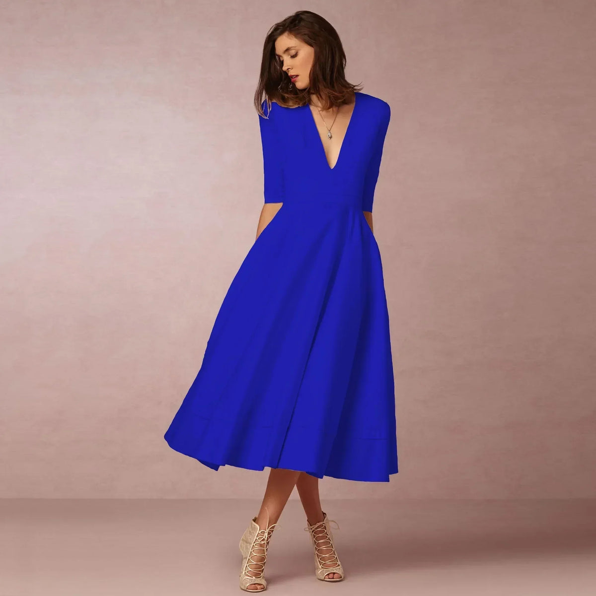 Bettina Flowing Elegant Midi Dress