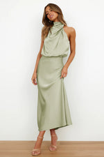 Doris Chic Halter Evening Dress