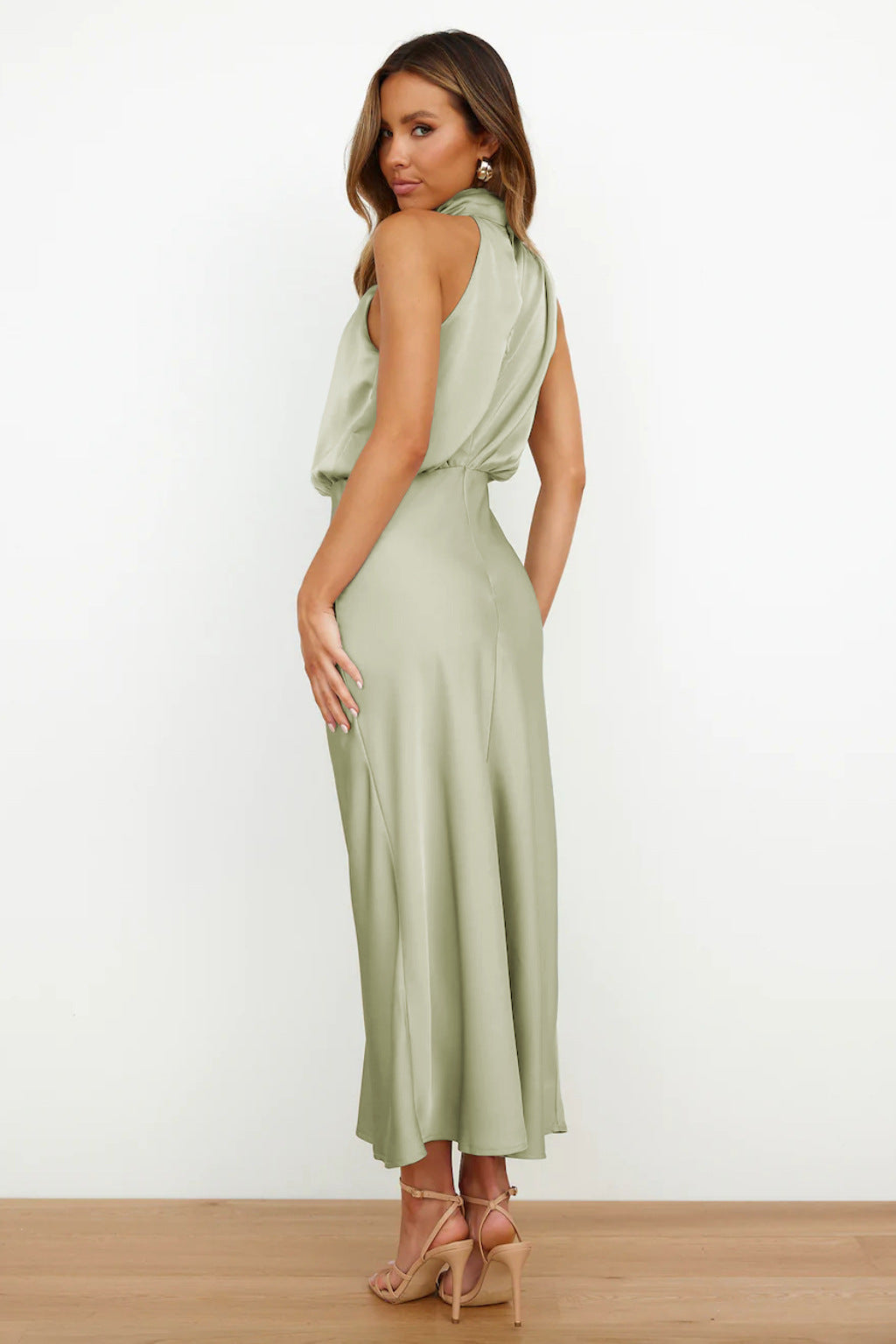 Doris Chic Halter Evening Dress