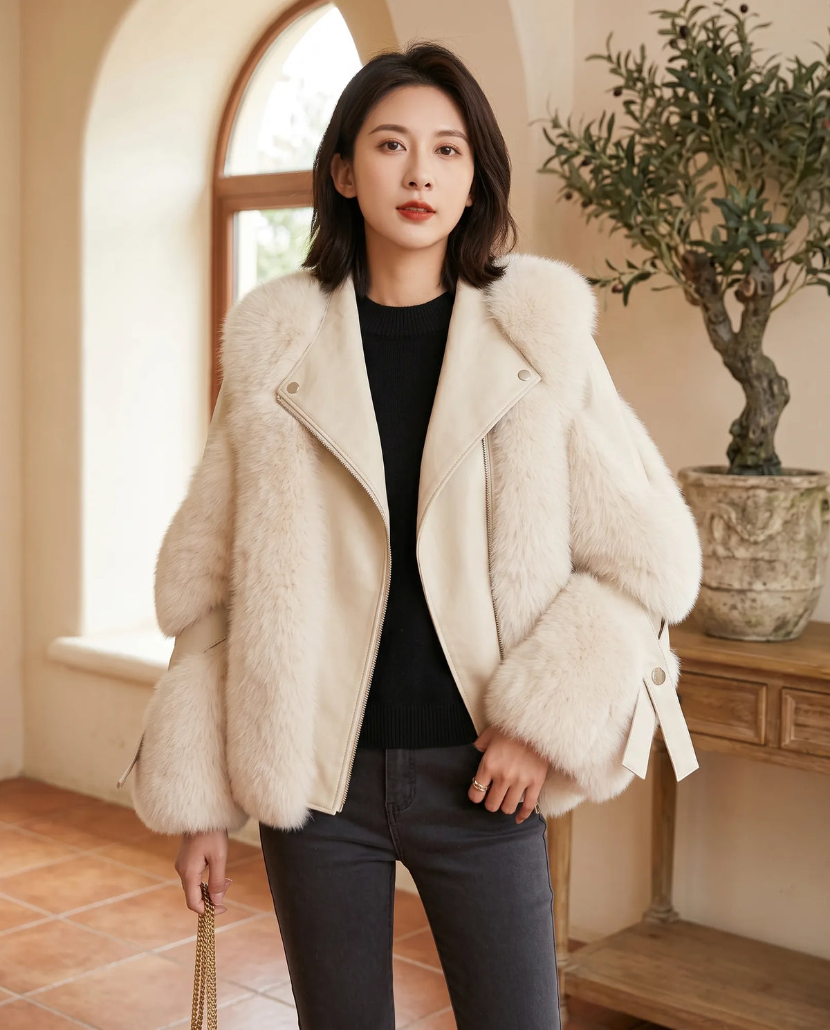 Faye Cropped Fluffy Winter Jacket for Women – Off-White
