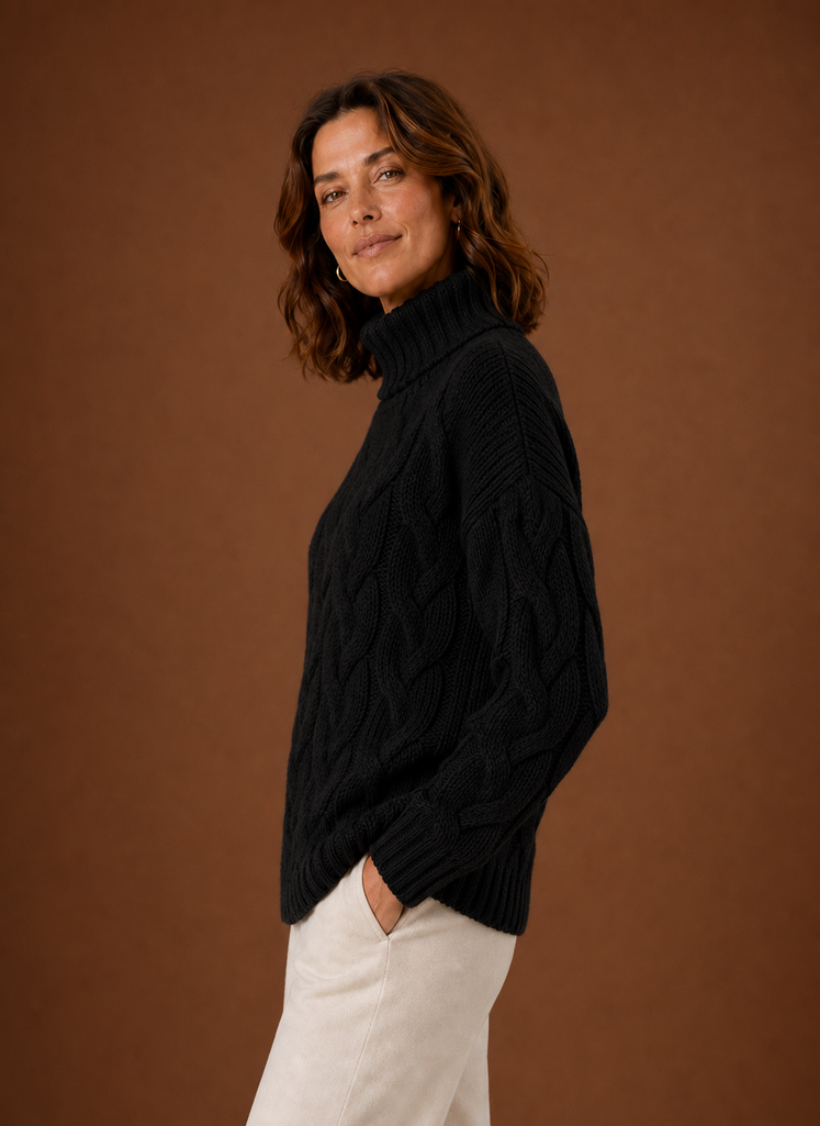 Women's Cable Knit Sweater - Pullover Knitwear | Areleon