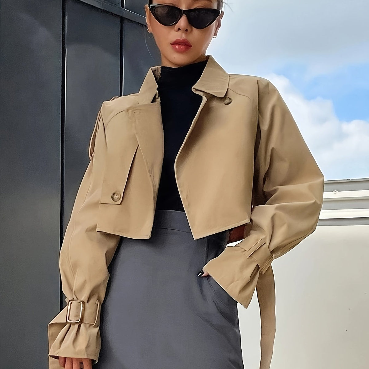 Irina High-Fashion Short Trench Coat