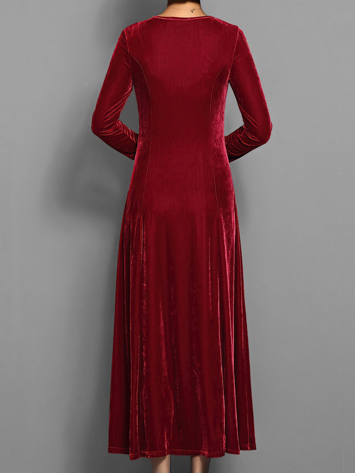 Julia Slim-Fit Full-Length Occasion Dress