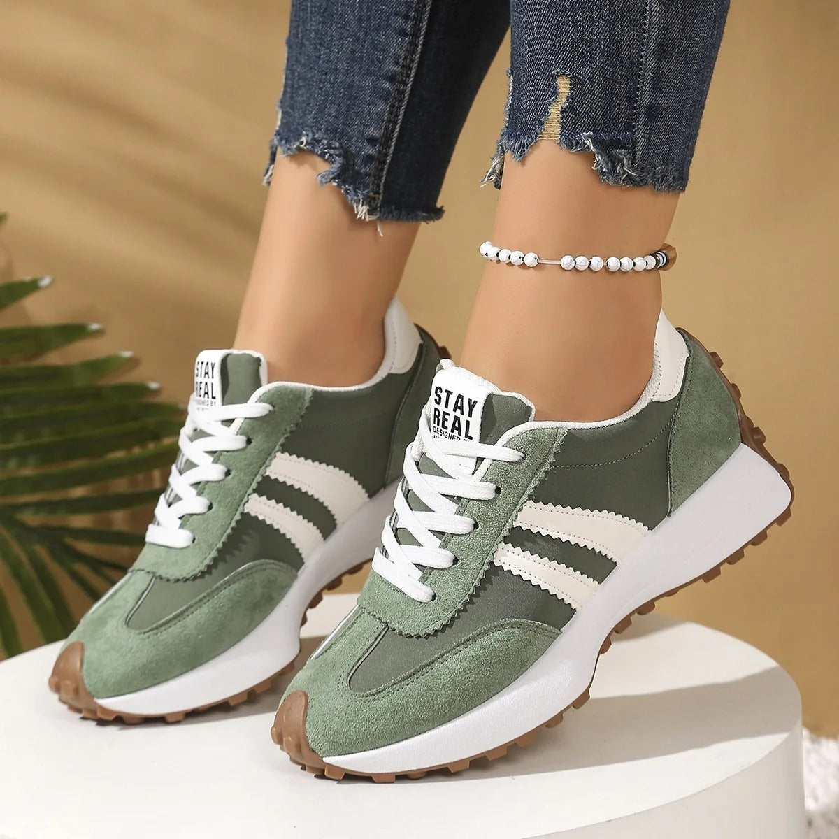 Annika Retro Chunky Platform Sneakers