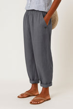 Mia Relaxed Straight-Leg Side-Pocket Pants