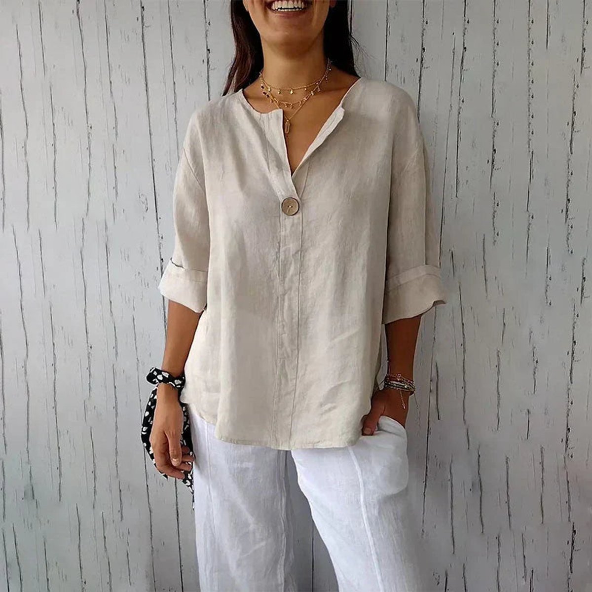 Hannah Linen V-Neck Blouse with Wood Button