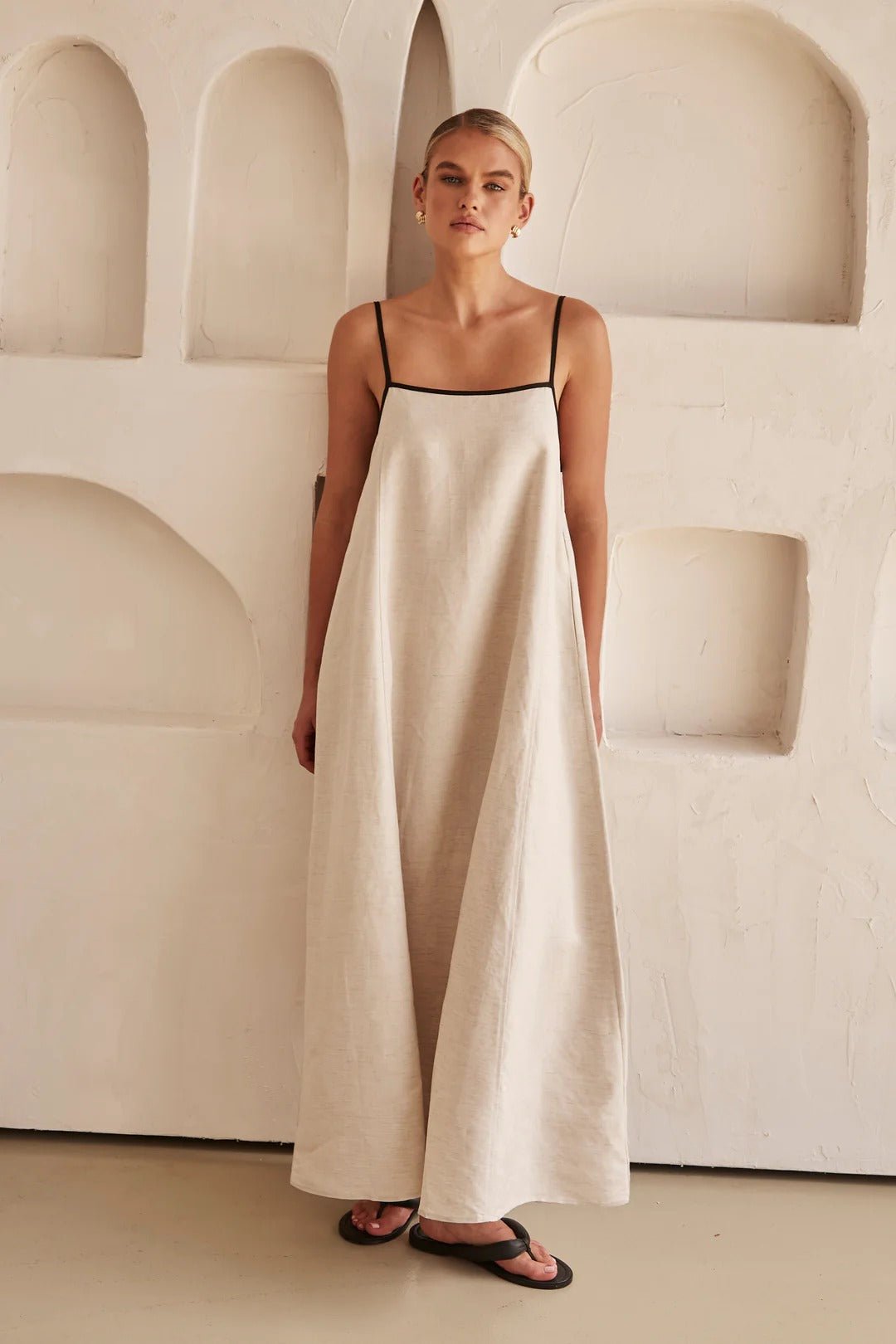 Hannah Linen Trapeze Maxi Dress with Adjustable Straps
