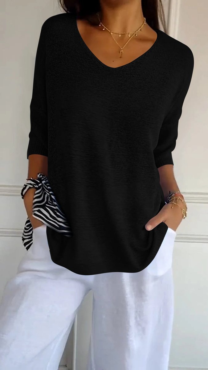 Nora Relaxed V-Neck Short-Sleeve Knit Top
