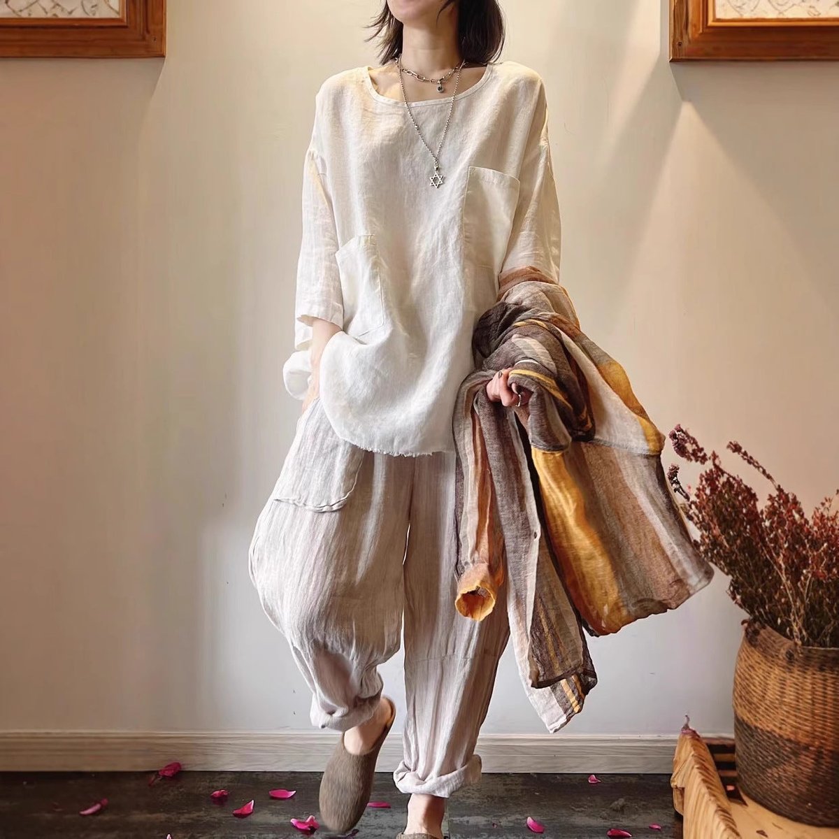 Emilia Relaxed-Fit Linen Tunic with Patch Pockets