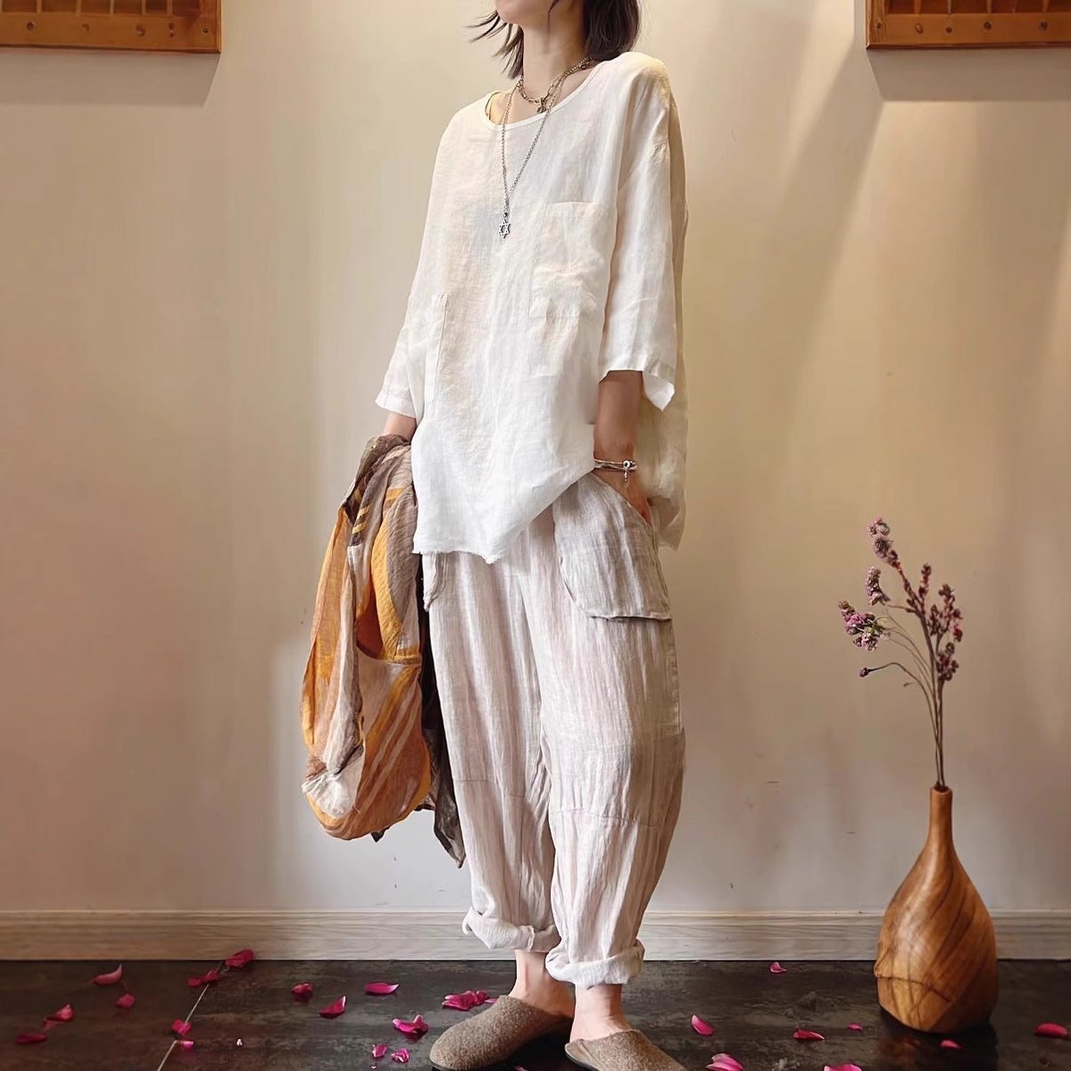 Emilia Relaxed-Fit Linen Tunic with Patch Pockets