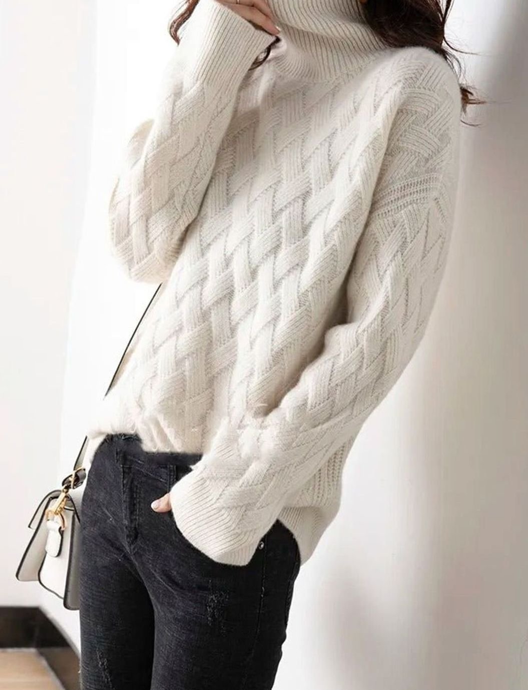 Katharina Cable Knit Cashmere Turtleneck Sweater