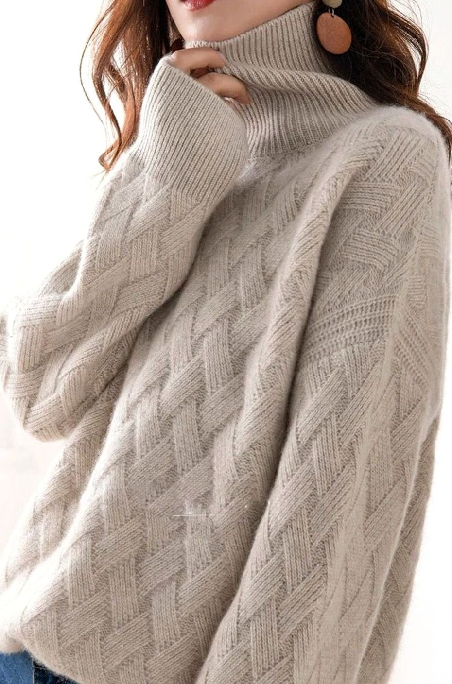 Katharina Cable Knit Cashmere Turtleneck Sweater