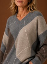 Women's Knit Pullover - Oversized Argyle Sweater | Areleon