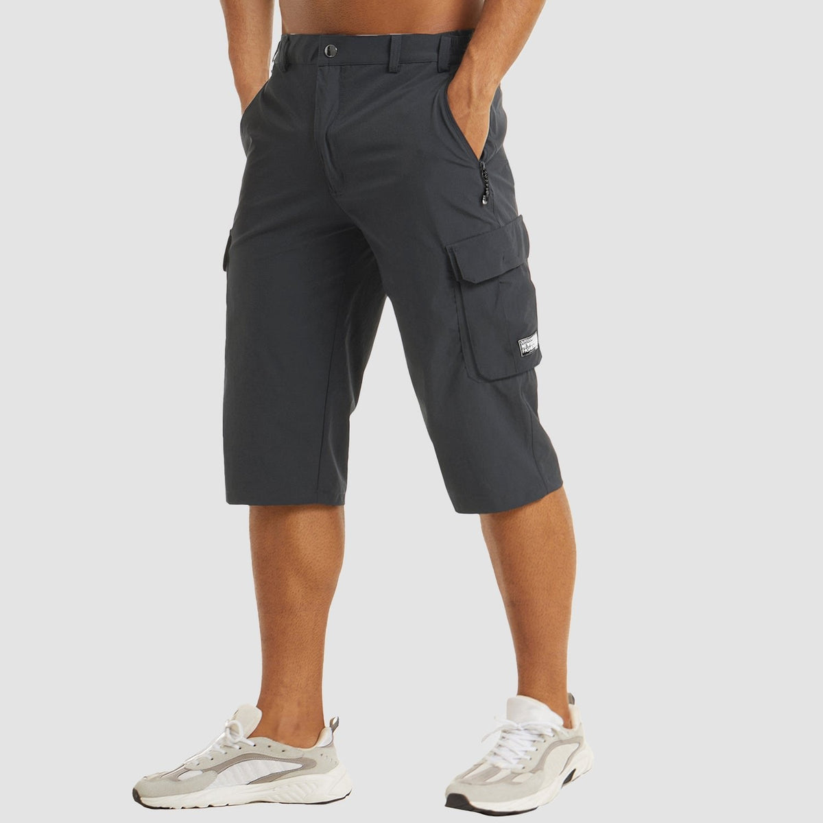 Alexander Knee-Length Cargo Shorts with Side Pockets