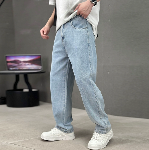 Matthias Relaxed Straight-Leg Spring Jeans