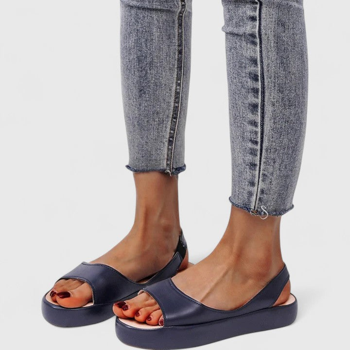 Emrynn | Comfortable Flat Sandals