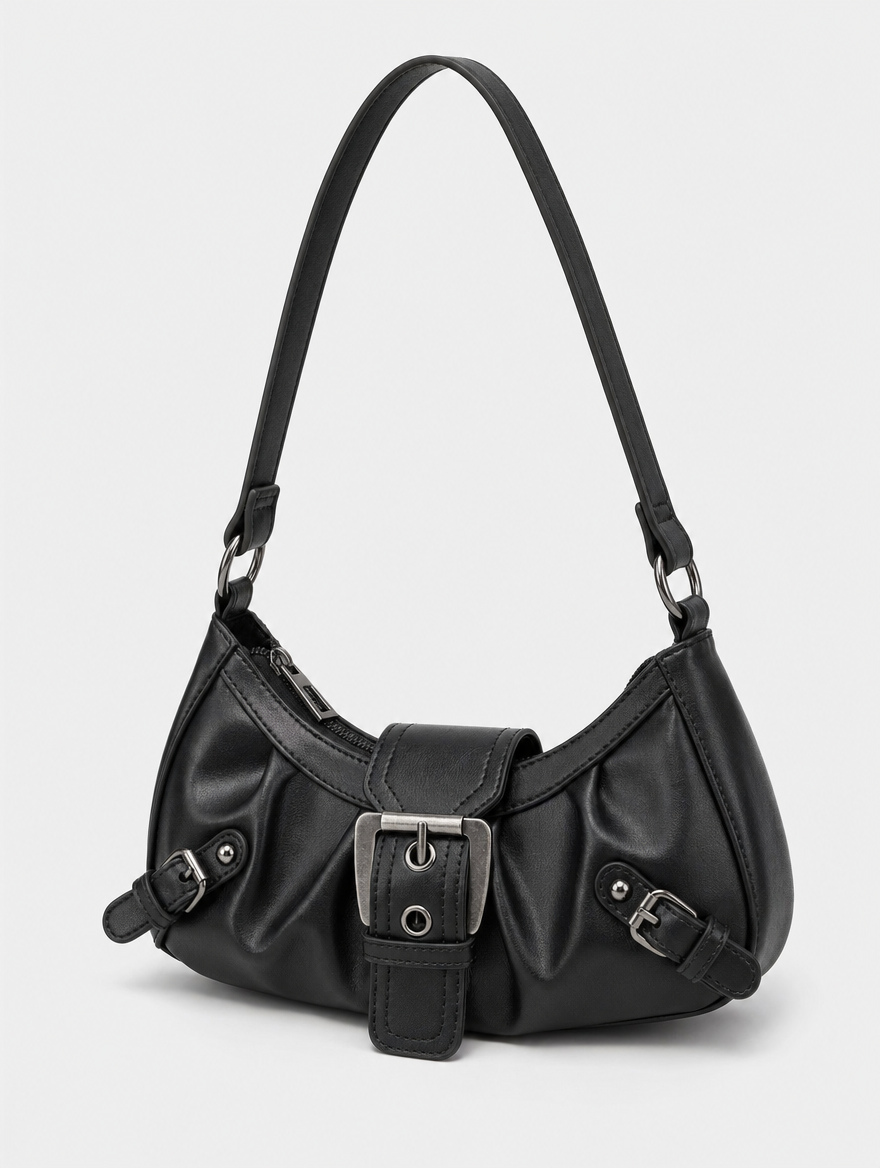 Locksley Buckle Baguette in black