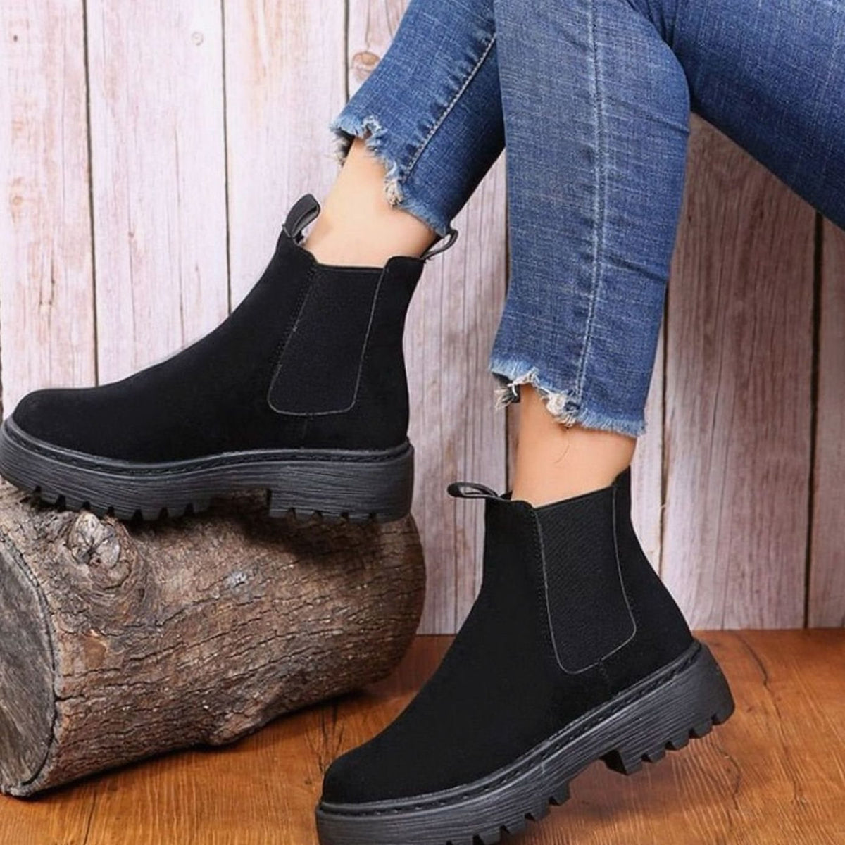 Greta Platform Chelsea Boots