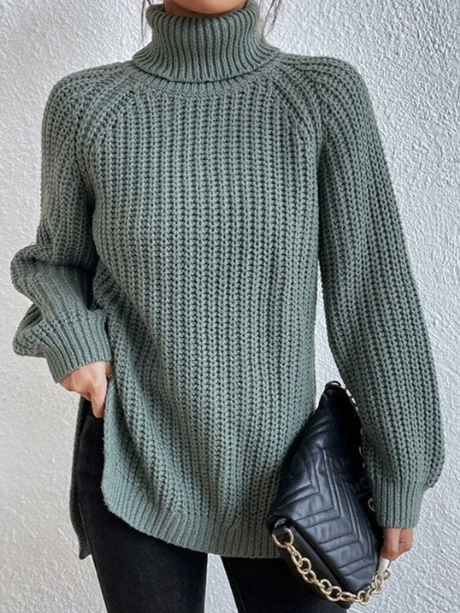 Amelie Chunky Knit Oversized Turtleneck Sweater