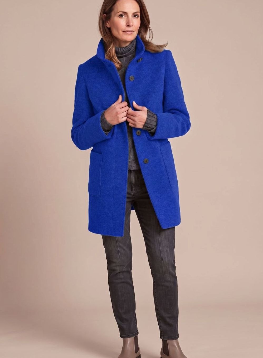 Leonie Classic Wool-Blend Coat with Stand Collar